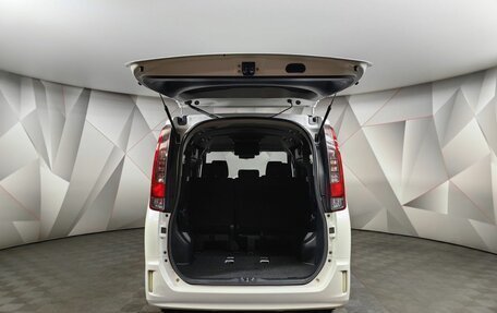 Toyota Esquire I, 2016 год, 1 865 150 рублей, 12 фотография