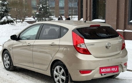 Hyundai Solaris II рестайлинг, 2012 год, 815 000 рублей, 3 фотография