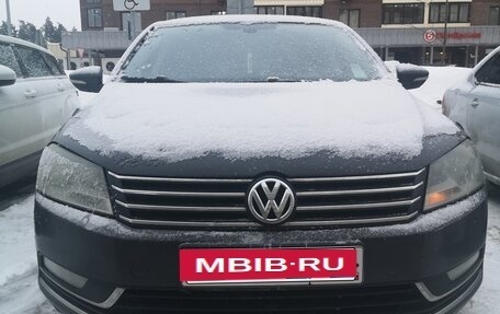 Volkswagen Passat B7, 2011 год, 790 000 рублей, 7 фотография
