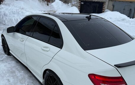 Mercedes-Benz C-Класс, 2011 год, 1 980 000 рублей, 10 фотография
