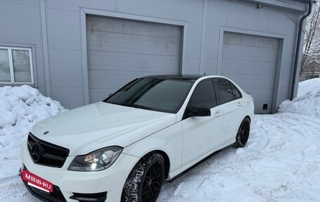 Mercedes-Benz C-Класс, 2011 год, 1 980 000 рублей, 5 фотография