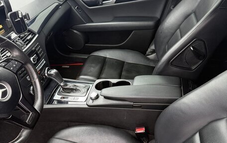 Mercedes-Benz C-Класс, 2011 год, 1 980 000 рублей, 30 фотография