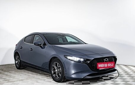 Mazda 3, 2019 год, 2 300 000 рублей, 5 фотография