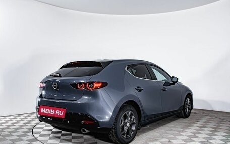 Mazda 3, 2019 год, 2 300 000 рублей, 2 фотография