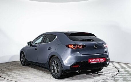 Mazda 3, 2019 год, 2 300 000 рублей, 6 фотография