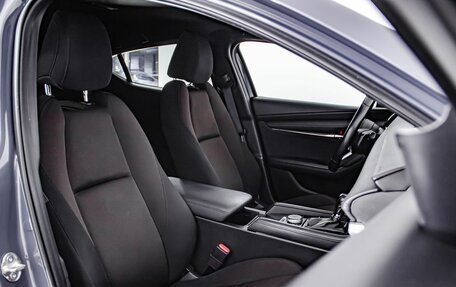 Mazda 3, 2019 год, 2 300 000 рублей, 13 фотография