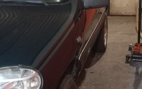 Chevrolet Niva I рестайлинг, 2003 год, 600 000 рублей, 3 фотография