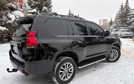 Toyota Land Cruiser Prado 150 рестайлинг 2, 2018 год, 5 150 000 рублей, 4 фотография