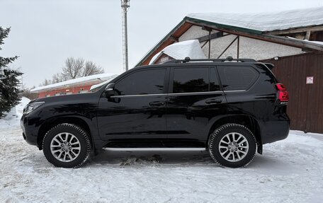 Toyota Land Cruiser Prado 150 рестайлинг 2, 2018 год, 5 150 000 рублей, 6 фотография