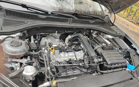 Volkswagen Jetta VII, 2019 год, 1 850 000 рублей, 3 фотография