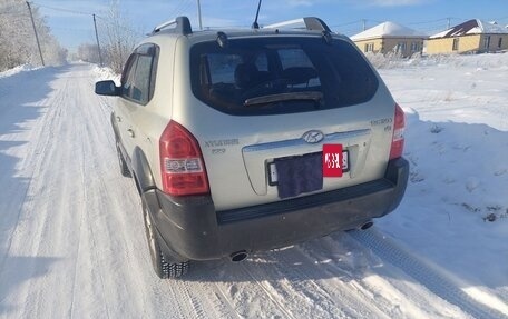 Hyundai Tucson III, 2005 год, 730 000 рублей, 6 фотография