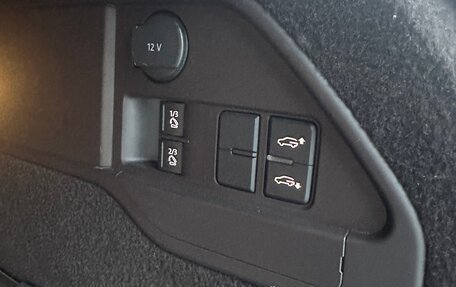 Volkswagen Touareg III, 2017 год, 3 750 000 рублей, 18 фотография