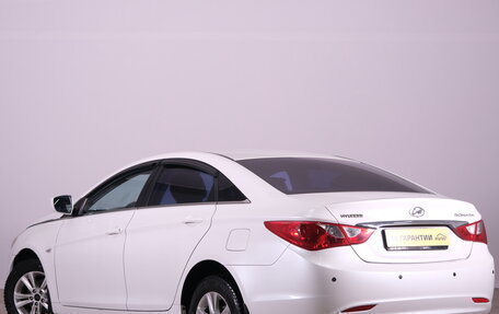 Hyundai Sonata VI, 2012 год, 779 000 рублей, 5 фотография