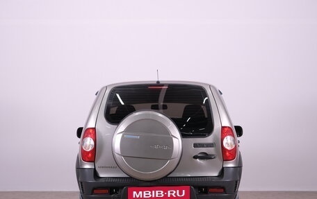 Chevrolet Niva I рестайлинг, 2011 год, 669 000 рублей, 5 фотография