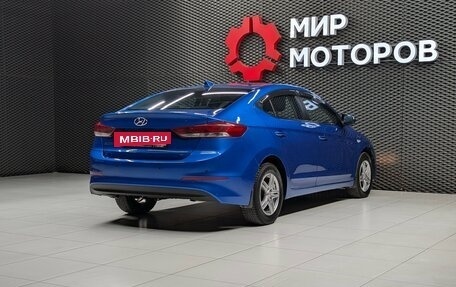 Hyundai Elantra VI рестайлинг, 2017 год, 1 345 000 рублей, 4 фотография