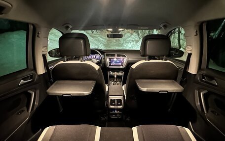 Volkswagen Tiguan II, 2019 год, 2 900 000 рублей, 17 фотография