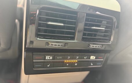 Volkswagen Touareg III, 2020 год, 4 800 000 рублей, 8 фотография