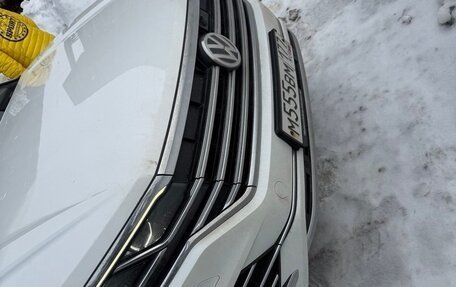 Volkswagen Touareg III, 2020 год, 4 800 000 рублей, 26 фотография