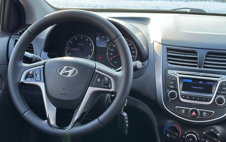 Hyundai Solaris II рестайлинг, 2014 год, 880 000 рублей, 8 фотография