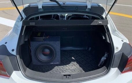 Opel Astra J, 2014 год, 870 000 рублей, 3 фотография