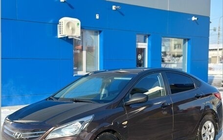 Hyundai Solaris II рестайлинг, 2014 год, 880 000 рублей, 3 фотография
