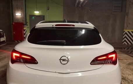 Opel Astra J, 2014 год, 870 000 рублей, 4 фотография