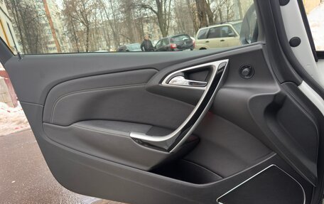 Opel Astra J, 2014 год, 870 000 рублей, 13 фотография