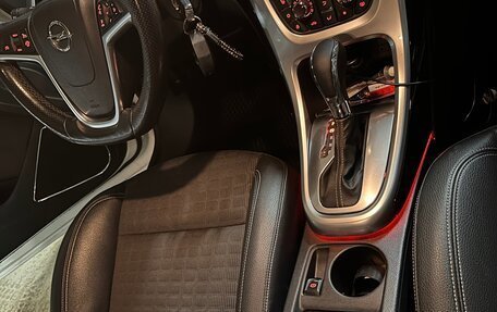 Opel Astra J, 2014 год, 870 000 рублей, 10 фотография