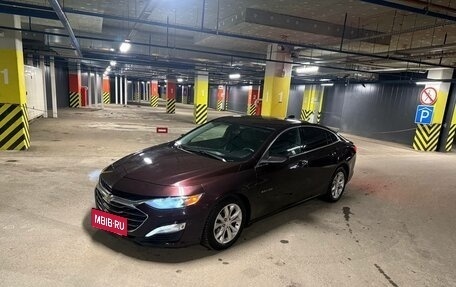 Chevrolet Malibu IX, 2019 год, 1 090 000 рублей, 3 фотография