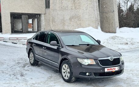 Skoda Superb III рестайлинг, 2009 год, 750 000 рублей, 2 фотография
