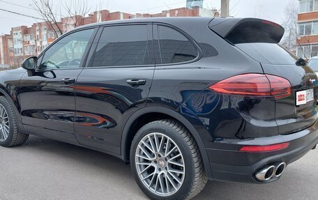 Porsche Cayenne III, 2015 год, 2 680 000 рублей, 6 фотография