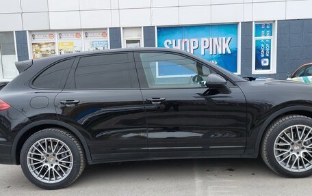 Porsche Cayenne III, 2015 год, 2 680 000 рублей, 5 фотография