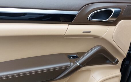 Porsche Cayenne III, 2015 год, 2 680 000 рублей, 13 фотография