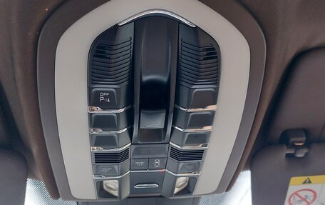 Porsche Cayenne III, 2015 год, 2 680 000 рублей, 23 фотография