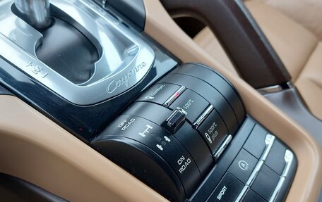 Porsche Cayenne III, 2015 год, 2 680 000 рублей, 22 фотография