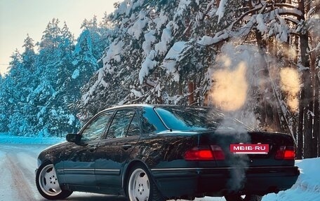 Mercedes-Benz E-Класс, 1998 год, 460 000 рублей, 2 фотография