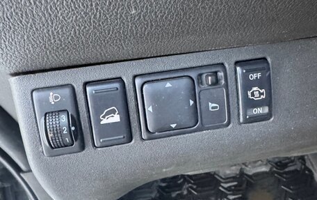 Nissan Pathfinder, 2007 год, 695 000 рублей, 40 фотография