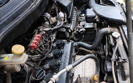 Nissan Serena II, 2003 год, 630 000 рублей, 16 фотография