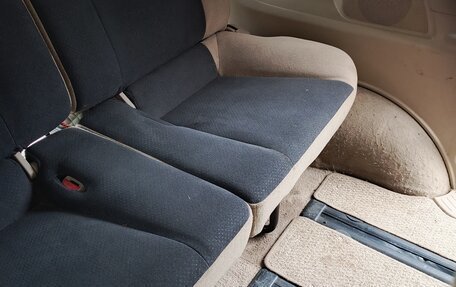 Nissan Serena II, 2003 год, 630 000 рублей, 11 фотография