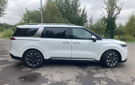 KIA Carnival, 2023 год, 5 600 000 рублей, 3 фотография