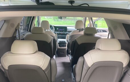 KIA Carnival, 2023 год, 5 600 000 рублей, 7 фотография