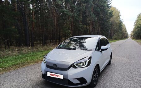 Honda Fit, 2020 год, 1 615 000 рублей, 2 фотография