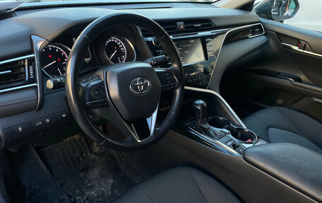 Toyota Camry, 2018 год, 2 649 000 рублей, 8 фотография