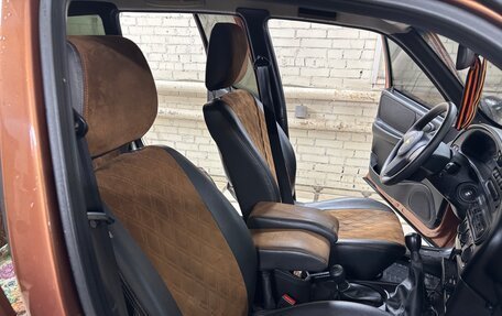 Chevrolet Niva I рестайлинг, 2018 год, 850 000 рублей, 4 фотография