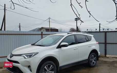 Toyota RAV4, 2017 год, 2 150 000 рублей, 21 фотография