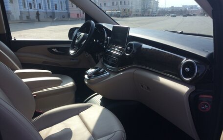 Mercedes-Benz V-Класс, 2014 год, 3 500 000 рублей, 9 фотография