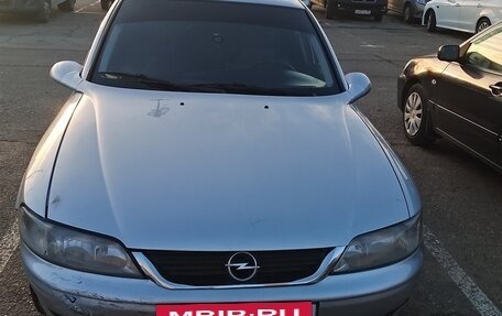 Opel Vectra B рестайлинг, 2001 год, 350 000 рублей, 2 фотография