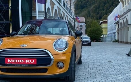 MINI Hatch, 2015 год, 1 430 000 рублей, 7 фотография