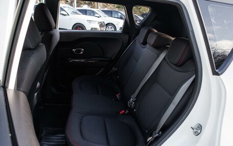 KIA Soul II рестайлинг, 2018 год, 1 830 000 рублей, 9 фотография