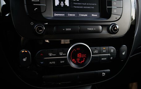 KIA Soul II рестайлинг, 2018 год, 1 830 000 рублей, 16 фотография